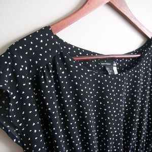 H&M |🌟Host Pick 🌟 Maternity Heart Print Dress